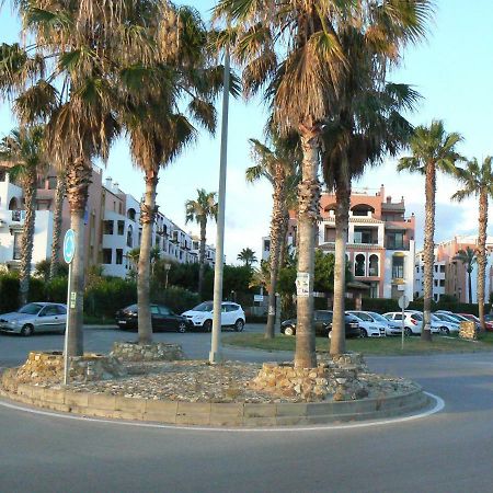 Bonito Apartamento En Захара-де-лос-Атунес Экстерьер фото