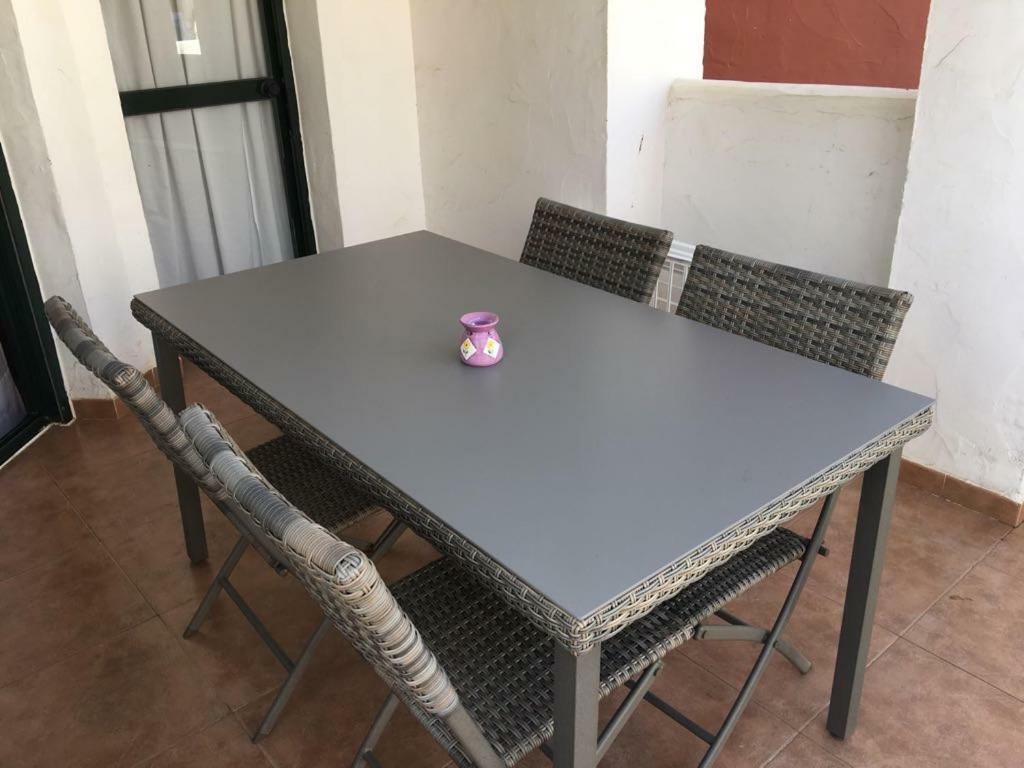 Bonito Apartamento En Захара-де-лос-Атунес Экстерьер фото